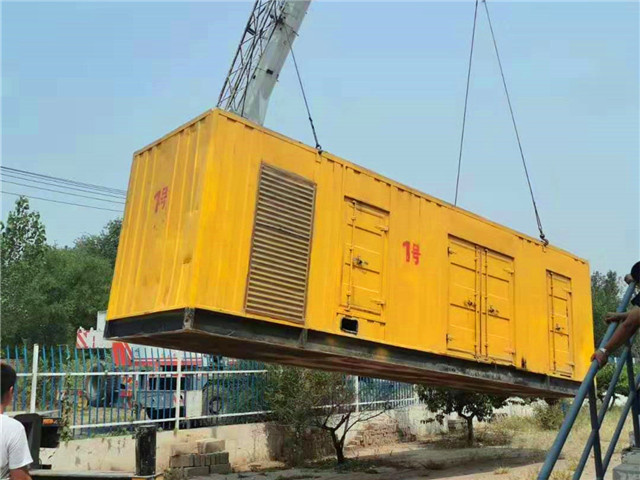 红河300KW柴油发电机组油耗是多少？
