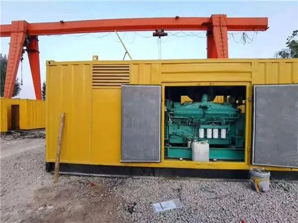 红河冬季低温环境下,500KW发电机组应该选择什么类型的启动电瓶?